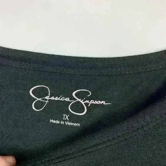 3 for $30 Jessica Simpson • Love is Love Graphic T - Picture 4 of 6